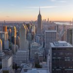 Desacelerar sem fugir da realidade: caminhos para viver com mais calma na cidade grande