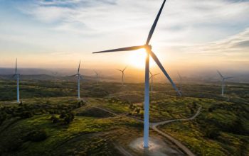 Como funciona a energia eolica e quais são seus benefícios para um futuro sustentável